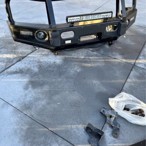 Isuzu DMAX and Mux Bullbar